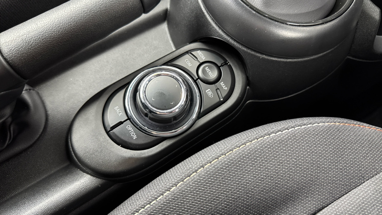 MINI Convertible 1.5 Cooper Classic Premium 2dr Auto Petrol Convertible